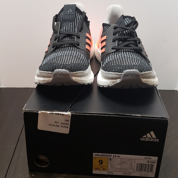 NEW Adidas Ultra Boost 19 - Picture 7 of 7